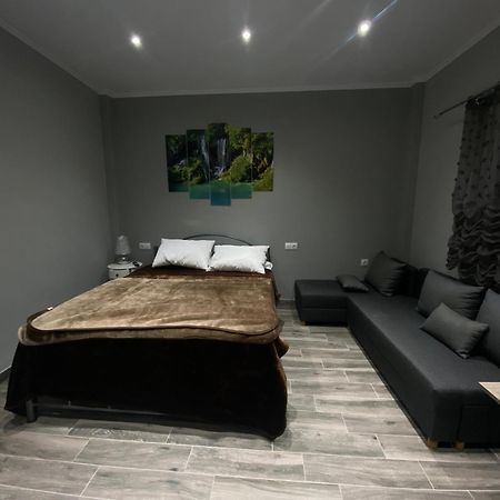 Nana Nikos Apartment Άφυτος Εξωτερικό φωτογραφία